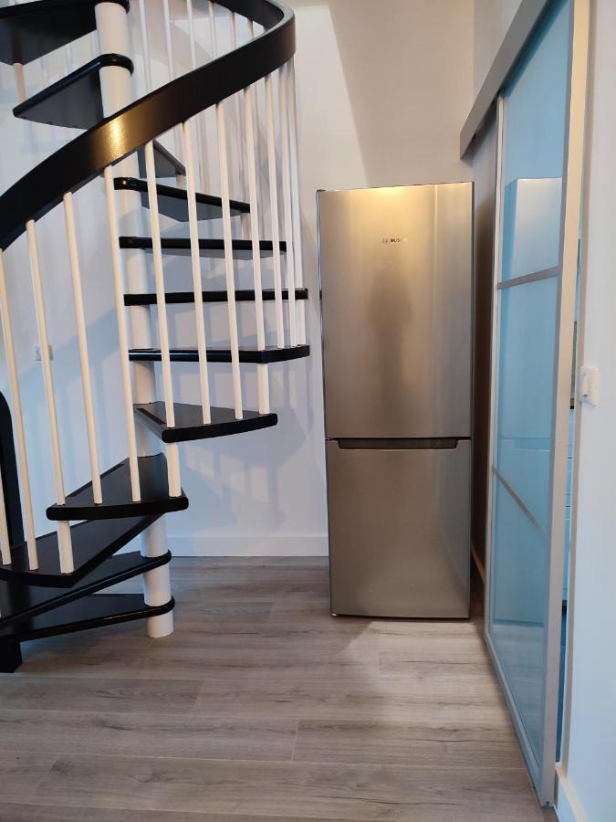 Apartmán La Vie En Blanc Et Noir Maisons-Laffitte Exteriér fotografie